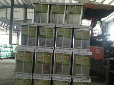 苯板胶仓库一角